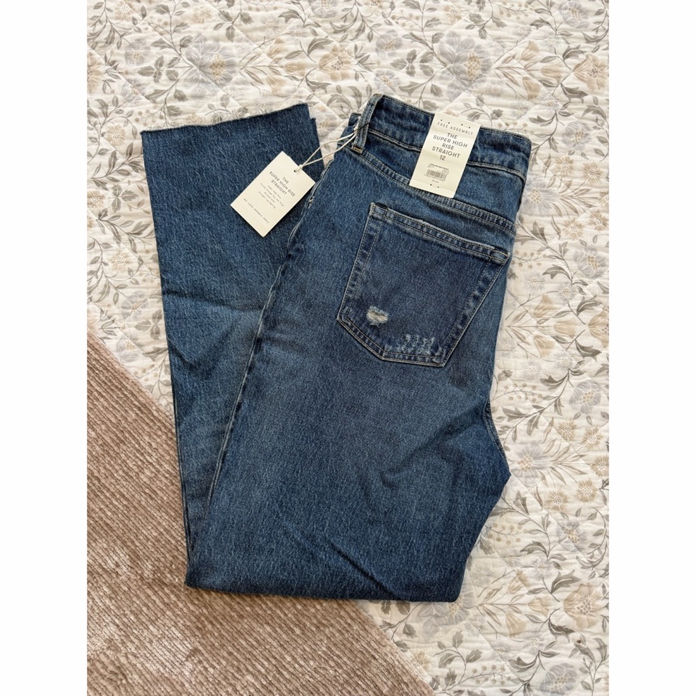 Free Assembly Super Hi-Rise Straight Jeans - 12 - NWT!